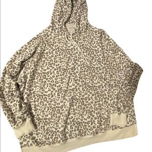 American Eagle Leopard hoodie
